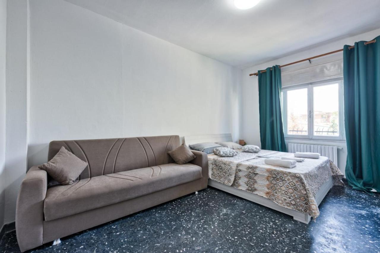 מסטרה Venice H&S Apt Private Room With Ac & Tv מראה חיצוני תמונה