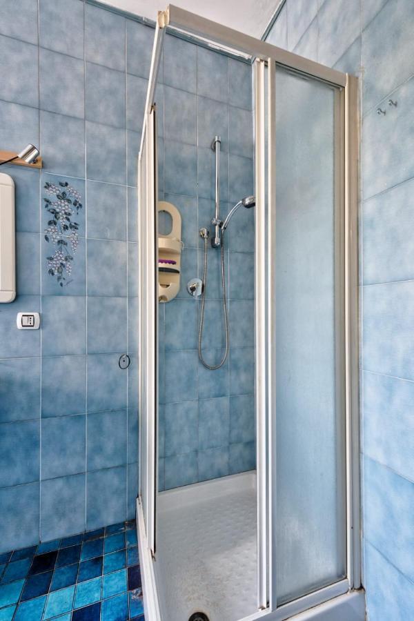 מסטרה Venice H&S Apt Private Room With Ac & Tv מראה חיצוני תמונה