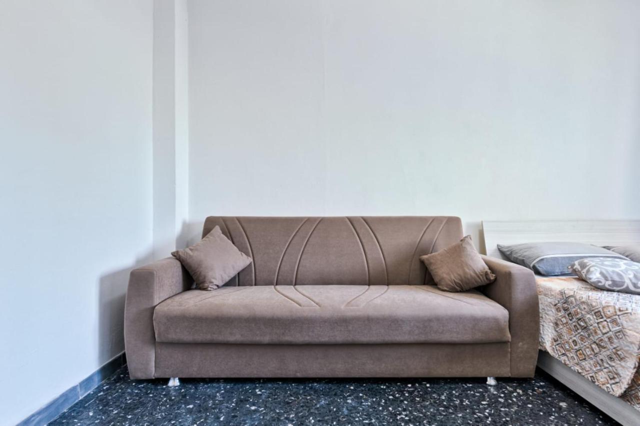 מסטרה Venice H&S Apt Private Room With Ac & Tv מראה חיצוני תמונה