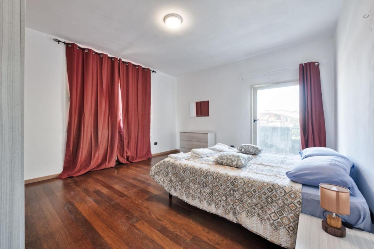 מסטרה Venice H&S Apt Private Room With Ac & Tv מראה חיצוני תמונה